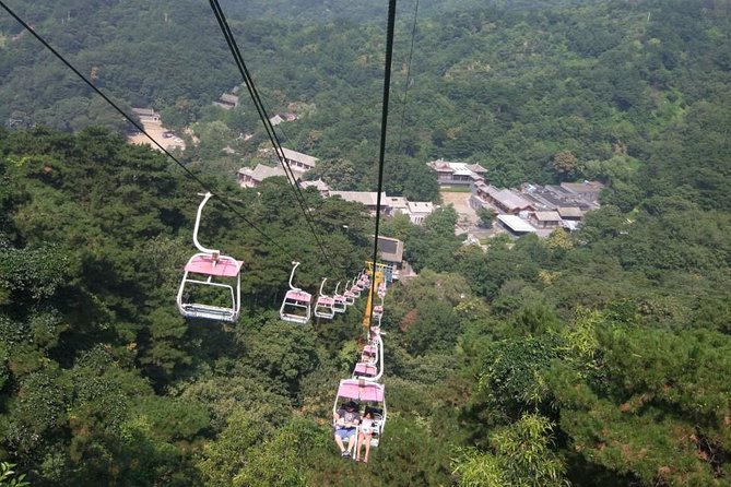 Private Tour to Mutianyu Great Wall Cable Way Up & Toboggan Down - Traveler Experience