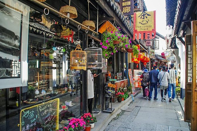 Flexible Half Day Tour to Zhujiajiao Water Town With Boat Ride From Shanghai