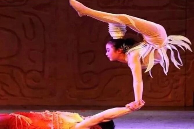 Red Theatre Beijing Acrobatics Show Ticket - Hotel Transfer and Cancellation