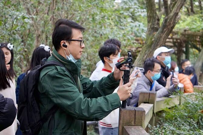 LIVE Streaming: Meet Pandas at Chengdu Research Base of Giant Panda Breeding