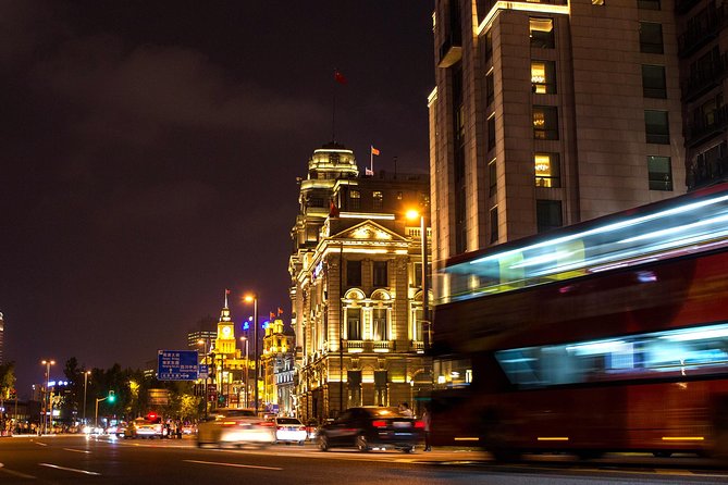 Shanghai Nightlife: Bars in The Bund and Old French Concession - Popular Bars in The Bund