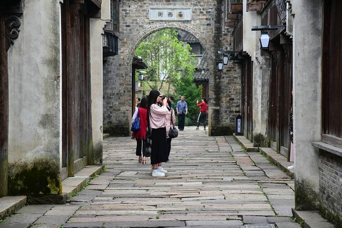 Wuzhen and Xitang Water Town Private Full Day Trip From Shanghai With Lunch and Dinner - Trip Highlights