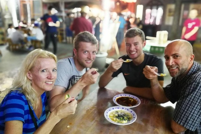 Authentic Old Xian Back Street Food Tour - Logistics and Booking Information