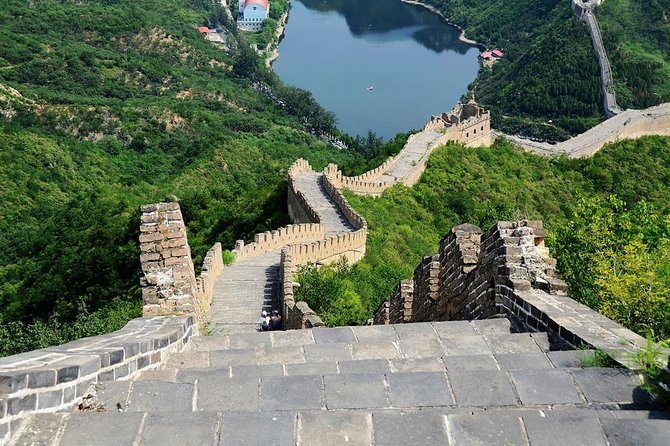 Private Great Wall Fanciers Day Tour: 3 Sections of Great Wall Visiting - Traveler Testimonials