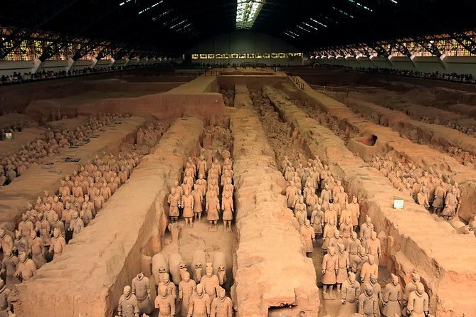 Small Group Xian Day Tour to Terracotta Army, City Wall, Pagoda & Muslim Bazaar - Tour Highlights