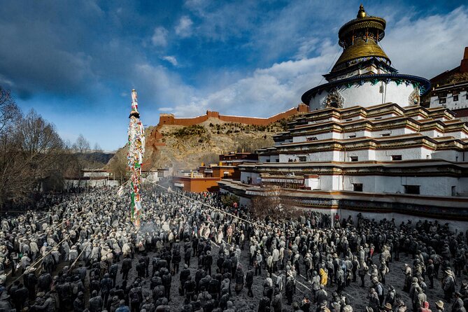 6 Days Lhasa Gyantse Shigatse Group Tour - Meeting and Pickup Logistics