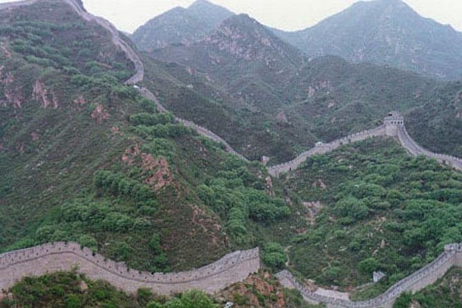 Private Tour: Half-Day Tour to Great Wall at Juyongguan - Experience Highlights and Activities